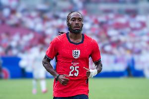 米体：因英国脱欧产生的行政手续，斯彭斯回伦敦办理工作签证
